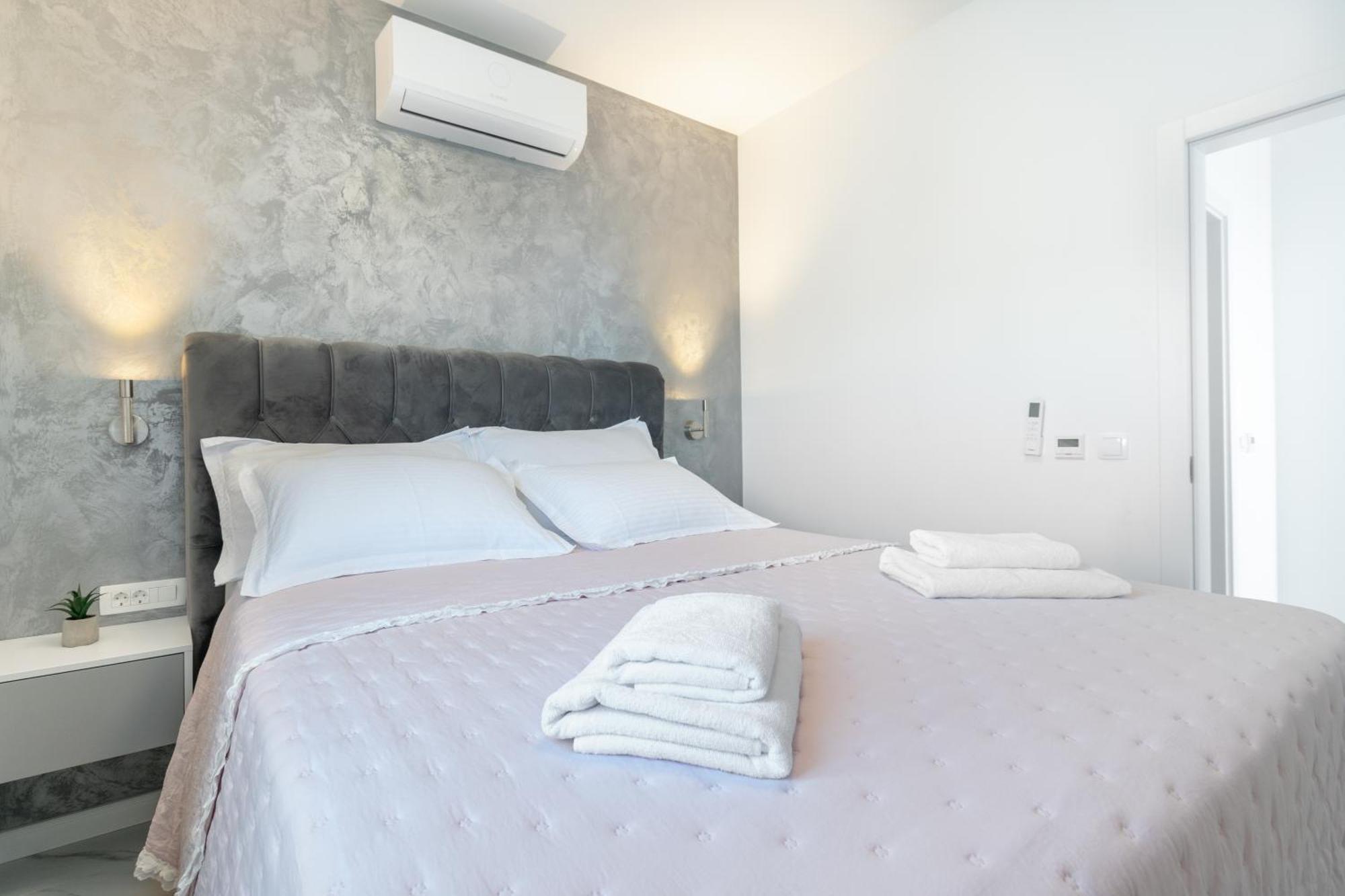 Lux Penthouse Panoramic View With Jacuzzi Apartment Makarska Ngoại thất bức ảnh