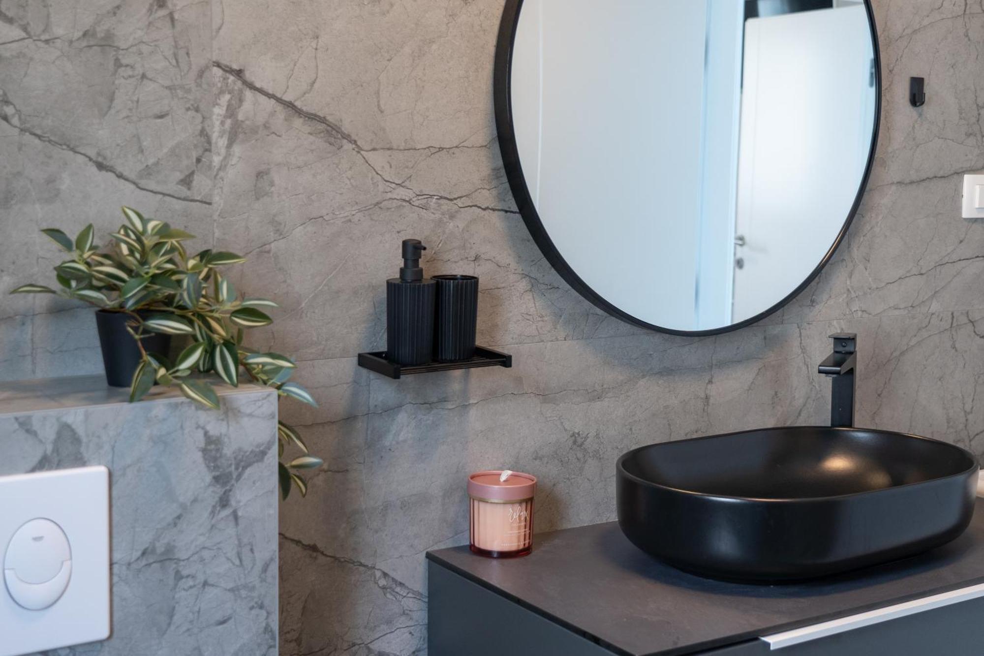 Lux Penthouse Panoramic View With Jacuzzi Apartment Makarska Ngoại thất bức ảnh