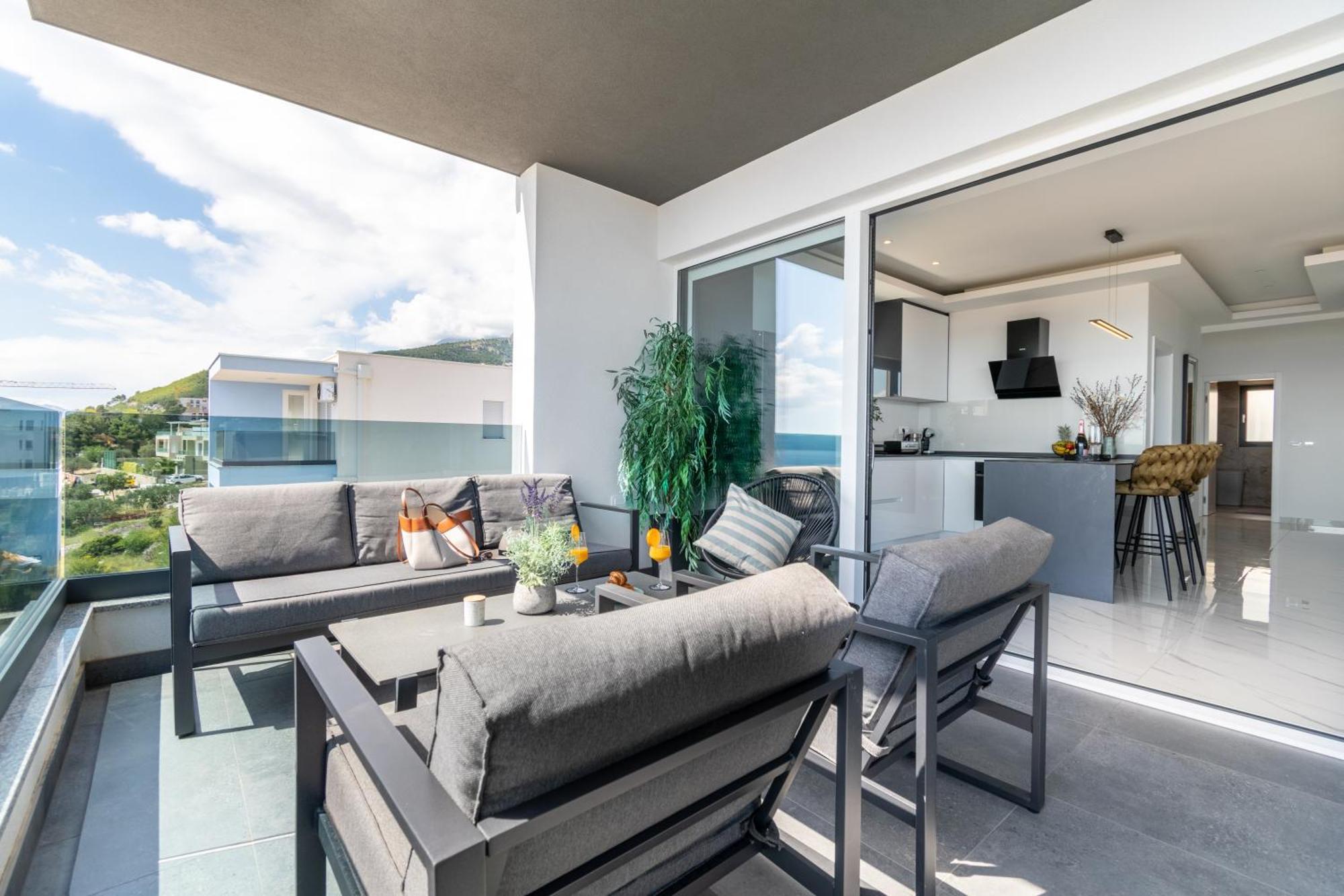 Lux Penthouse Panoramic View With Jacuzzi Apartment Makarska Ngoại thất bức ảnh